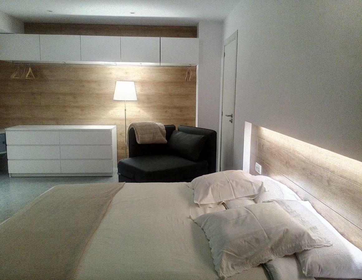 Apartamento Forn Dels Apostols Valencia Exterior photo